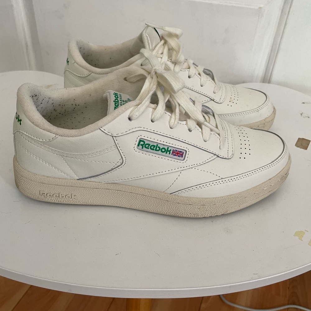 Reebok White Sneakers size 7